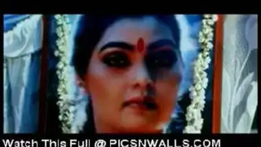 Online Suhaag Raat Video