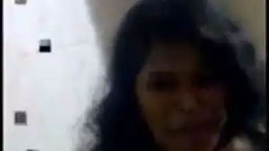 Bangladeshi mature aunty home sex with hubby’s friend