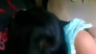 DU girl giving blowjob to boyfriend in car(hindi audio)