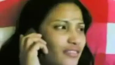 Bengali bhabhi talking to hubby while fucking boyfriend