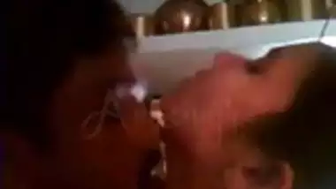 housewife boobs sucking and fucking with hot expression 