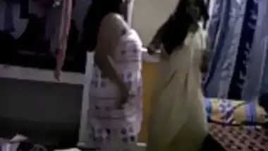 hostel girls sexy dance