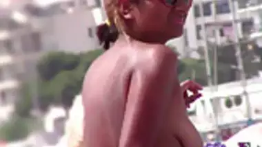 Beach Voyeur Topless Indian MILF big saggy boobs sideblouse