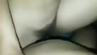 indian desi inserting dick to her pussy