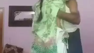 Punjabi house wife home sex with servant