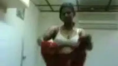 Punjabi young house wife giving a hot blowjob