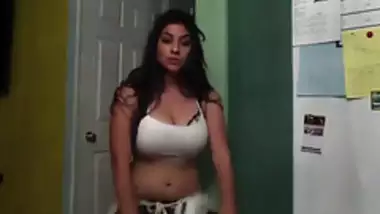 Indian Belly Dancing 