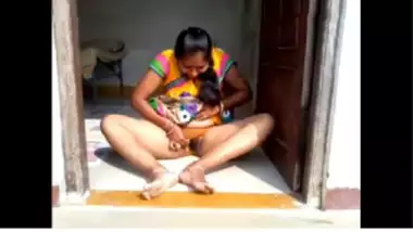 Tamil Aunty Flashing Pussy To Her Lover