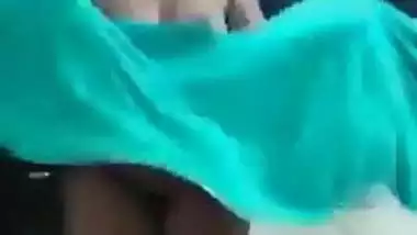 Sexy swathinaidu flashing 