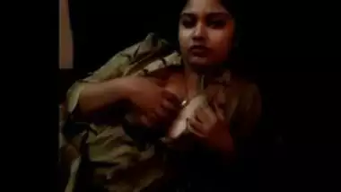 Sexy Gujarati Flaunting Boobs And Ass