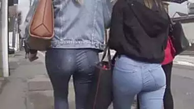 Sexy PAWG neighbor walking in Jeans showing huge assets