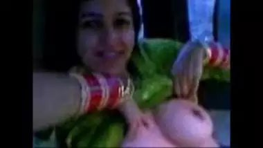 Sexy Punjabi Bhabhi’s Blowjob In Car