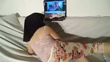 horny arab wife watching porn