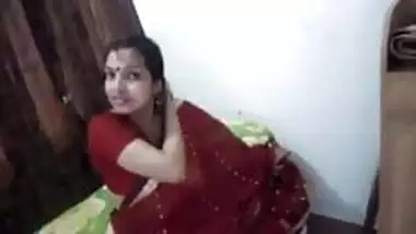 DESI SUHAGRAT