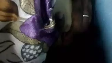 Punjabi Aunty Ass Groping in Train