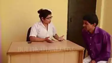 Hot Indian Doctor And Patient Have Hot Sex