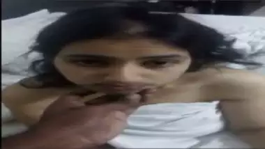 Nude mumbai girlfriend hot blowjob video