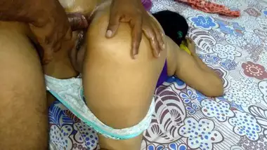 Spying Friends Mom And End Up Fucking In Ass Anal Sex बाप टूर पे गया बेटा बेशर्म माँ को चोदा