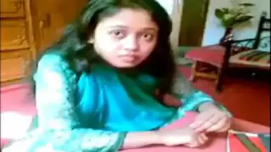 Sexy bihar girl aisha showing boobs to uncle