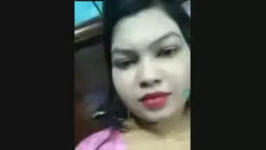 Bangladeshi Girl Showing On Video Call