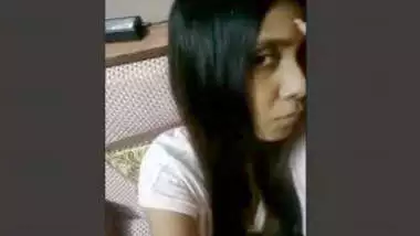 Desi Hot Girl Selfie Video 3 Clips Part 1