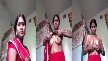 Bihari Bhabhi showing boobs on cam video clip