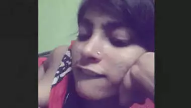 Beautiful Cute Bangladeshi Married Girl 4 Clips Part 2