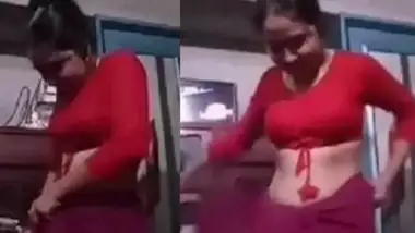 Desi Girl Changing Cloths