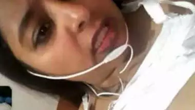 Hot Indian Girl Masterbuting on Video Call