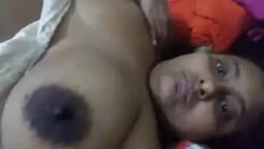 Sexy Boudi Showing Her Big Boobs