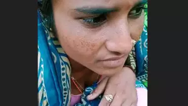 Desi village bhabi nice pussy