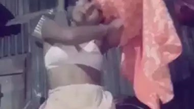 Desi Village Girl One More Clip(Update)