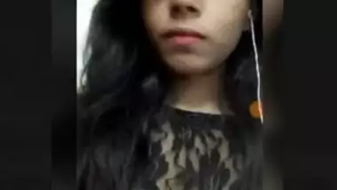 Cute Desi Girl Showing On Video Call