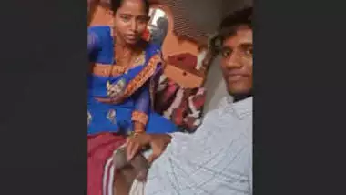 Desi bhabhi blowjob and changing dress 1