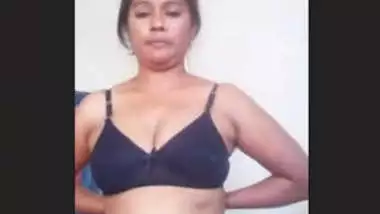 Bangla Aunty On Video Call