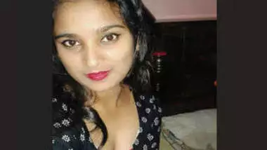 desi sexy girl big boobs showing part 1