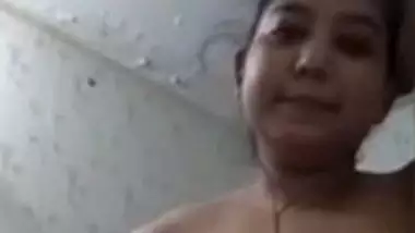 Big boobed Dhaka girl exposing on video call