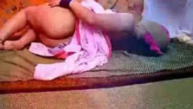 desi wife expose saree and showing her sexy body