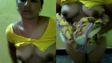 super hot urvashi bhabhi in yellow saree n bindi leaked video