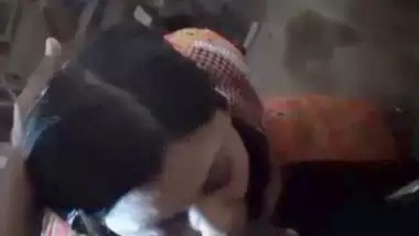 Sexy Desi bhabi Blowjob