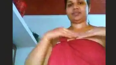 Big Boobs Bhabi Oil Massage