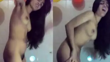 Hot Desi Girl Nude Dance