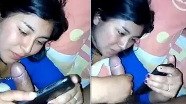 Sexy girl oral sex selfie