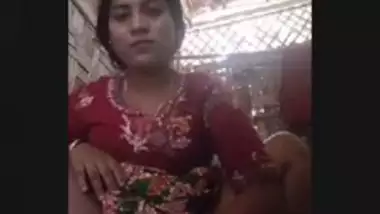 Village bhabi masturbating