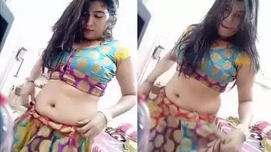 Bigo Sexy Girl Hottest Expression with delicious navel