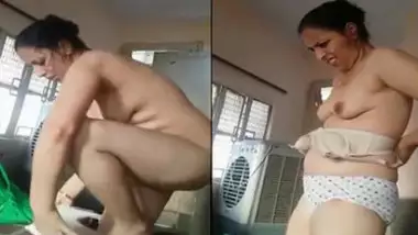 Cheating Punjabi Bhabhi Vdo Captured by Young BF wid Audio