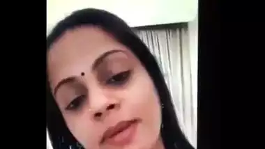 India’s Horny Wife Inviting Lover For Sex