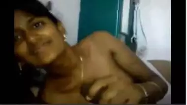 Sexy Telugu Teen’s Fun With Lover