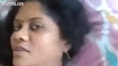 Sexy Marathi Aunty Sucking Penis And Exposing