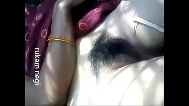 Sexy Marwadi Girl With Bush Says She Cums